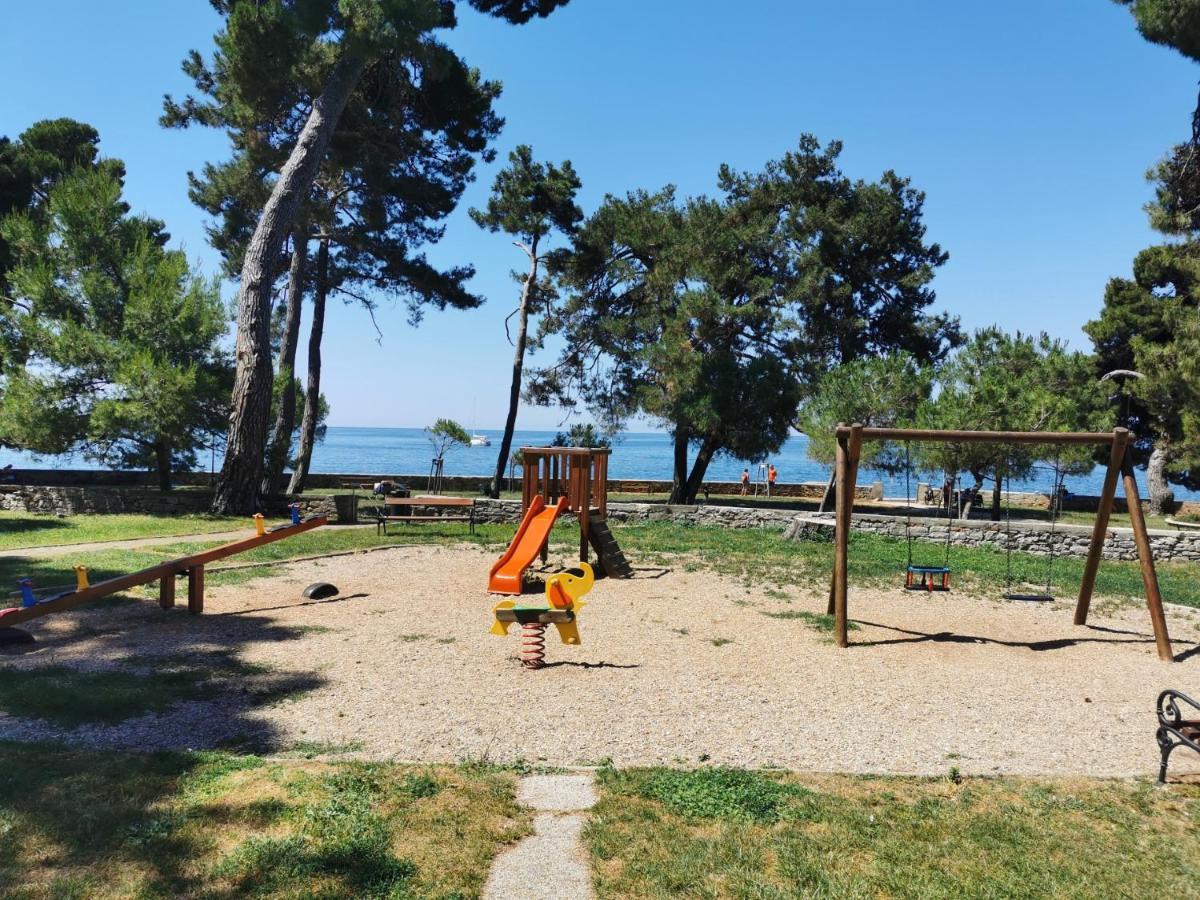 Lara Deluxe Superior 5 Star Apartment, Your Piece Of Heaven By The Sea & Park Novigrad Istria Extérieur photo