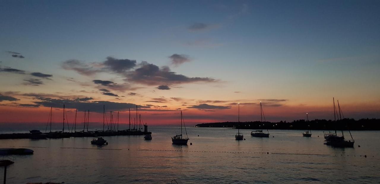 Lara Deluxe Superior 5 Star Apartment, Your Piece Of Heaven By The Sea & Park Novigrad Istria Extérieur photo